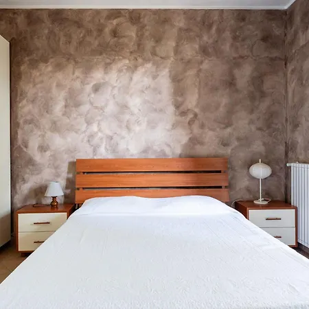 Zenzero E Cannella-2 By Interhome Apartment *